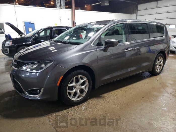 CHRYSLER PACIFICA 2019 VIN 2C4RC1FGXKR508669