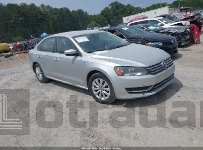 VOLKSWAGEN PASSAT 2015 VIN 1VWAS7A31FC009620
