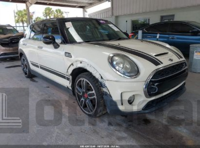 MINI CLUBMAN 2017 VIN WMWLN9C32H2E49592