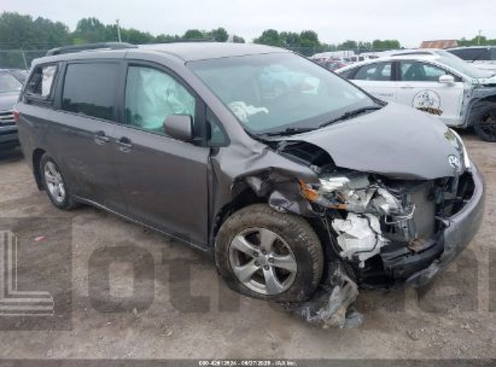 TOYOTA SIENNA 2016 VIN 5TDKK3DC7GS747482
