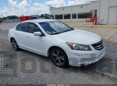 HONDA ACCORD 2011 1HGCP2F64BA136596