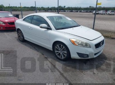 VOLVO C70 2011 YV1672MC1BJ109239