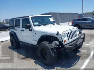 JEEP WRANGLER UNLIMITED 2013 1C4BJWDG2DL555858