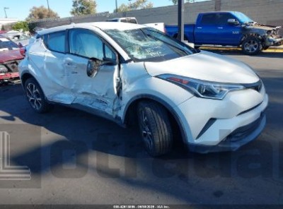 TOYOTA C-HR 2018 NMTKHMBX4JR041778