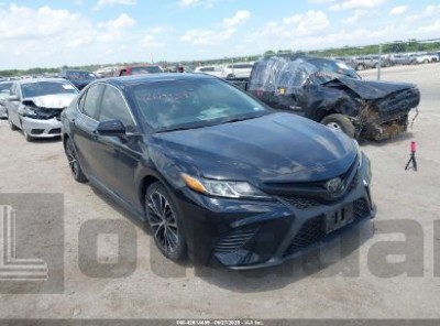 TOYOTA CAMRY 2018 4T1B11HKXJU576878