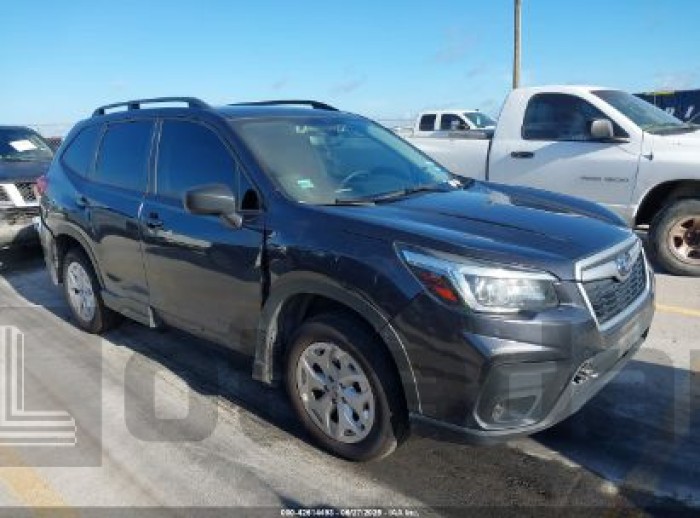 SUBARU FORESTER 2019 VIN JF2SKACC8KH425454