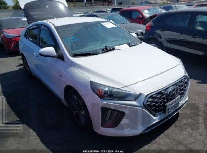 HYUNDAI IONIQ PLUG-IN HYBRID 2020 VIN KMHC65LDXLU213960