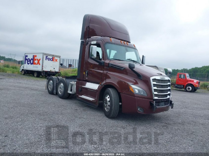 FREIGHTLINER NEW CASCADIA 126 2018 VIN 3AKJHLDR2JSJW3852