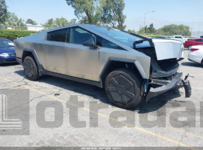 TESLA CYBERTRUCK 2024 7G2CEHED6RA026362