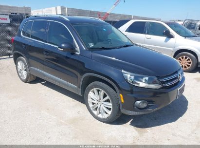 VOLKSWAGEN TIGUAN 2012 WVGAV7AX9CW536856