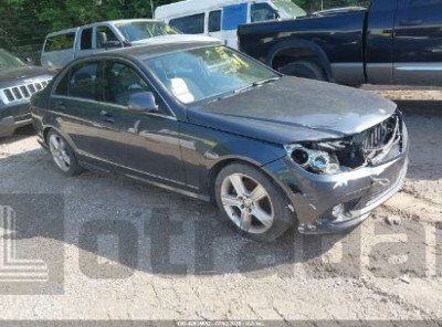 MERCEDES-BENZ C 2011 WDDGF8BB4BR163880