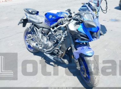 YAMAHA YZFR7 2024 VIN JYARM38Y1RA002544
