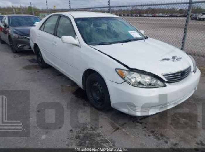 TOYOTA CAMRY 2005 VIN 4T1BE32K35U578910
