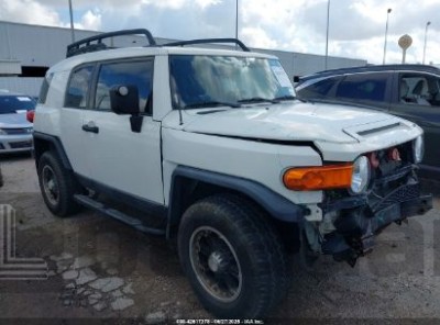 TOYOTA FJ CRUISER 2011 VIN JTEBU4BF5BK102225