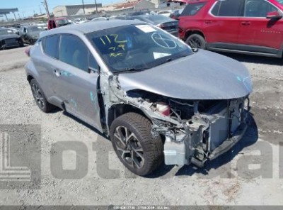 TOYOTA C-HR 2019 JTNKHMBXXK1040646