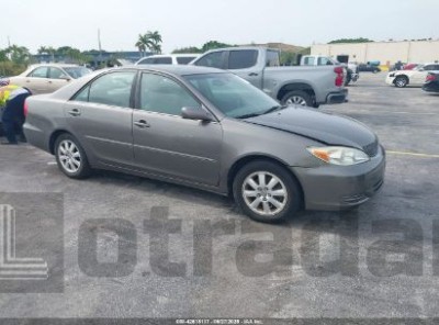 TOYOTA CAMRY 2002 4T1BF30K52U517666