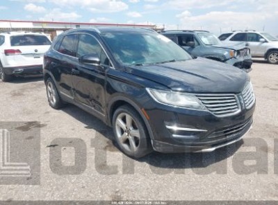 LINCOLN MKC 2018 5LMCJ1C94JUL18670