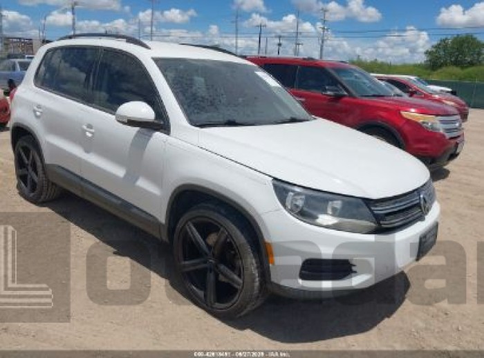 VOLKSWAGEN TIGUAN 2015 VIN WVGAV7AX6FW529397