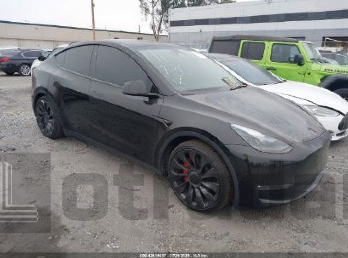 TESLA MODEL Y 2023 VIN 7SAYGDEF5PF823444