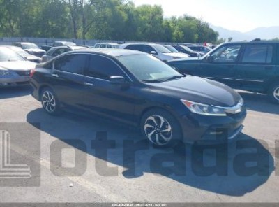 HONDA ACCORD 2017 1HGCR3F88HA036690
