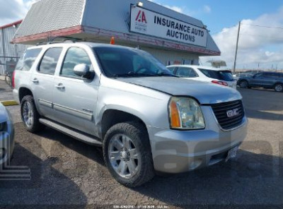 GMC YUKON 2011 1GKS1AE03BR315124