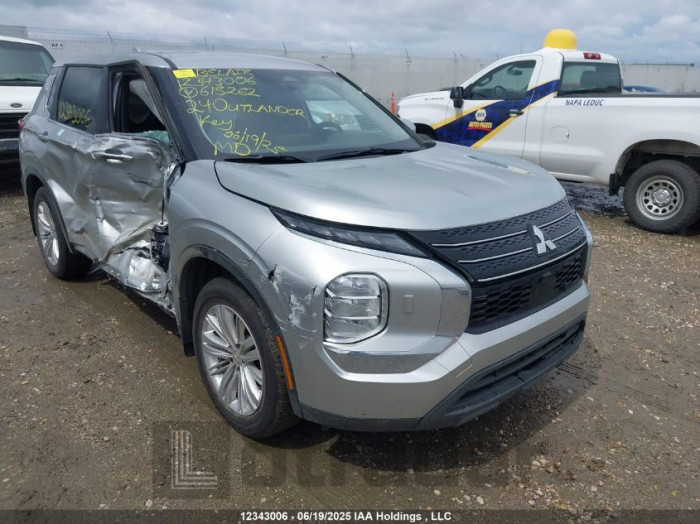 MITSUBISHI OUTLANDER 2024 VIN JA4J4UA83RZ615262