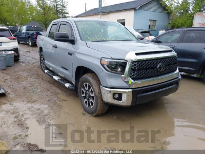TOYOTA TUNDRA 2021 5TFUY5F1XMX042275