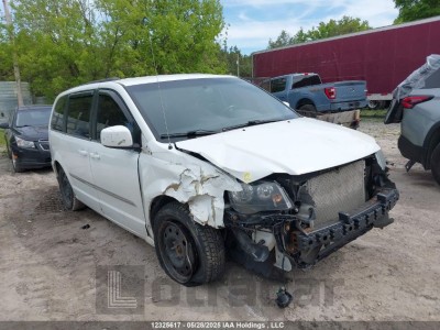 CHRYSLER TOWN & COUNTRY 2014 2C4RC1CGXER336118