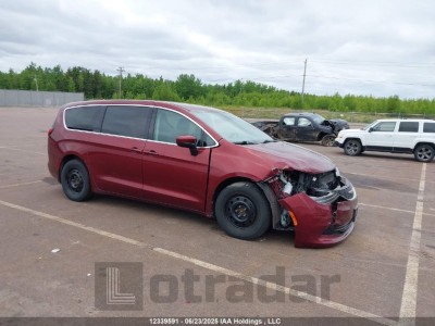 CHRYSLER PACIFICA 2017 2C4RC1CGXHR768681