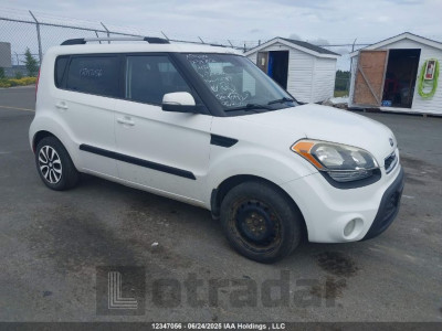 KIA SOUL 2012 KNDJT2A64C7382202