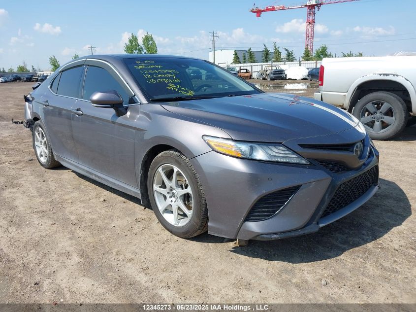 TOYOTA CAMRY 2018 4T1B61HK3JU090124