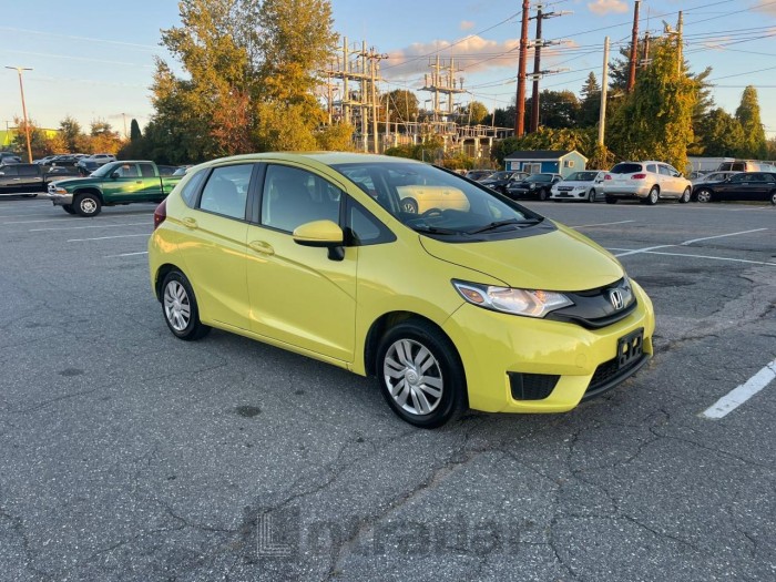HONDA FIT 2015 VIN 3HGGK5G51FM725668