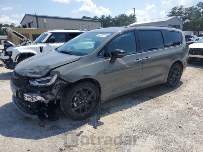 CHRYSLER PACIFICA 2025 VIN 2C4RC1GG1SR529408