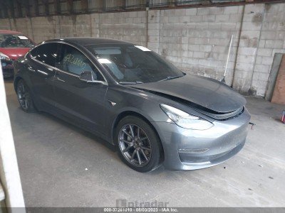 Tesla Model 3 2018 5YJ3E1EB4JF188264