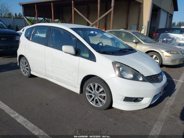 Honda Fit 2013 VIN JHMGE8H56DC016351