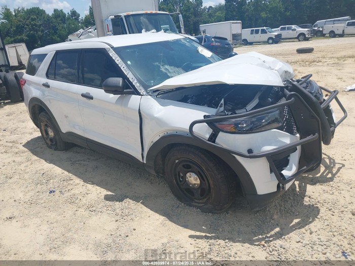 Ford Police interceptor 2024 VIN 1FM5K8AB8RGA85670