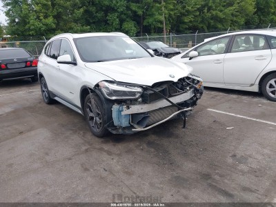 BMW X1 2016 WBXHT3C33GP880276
