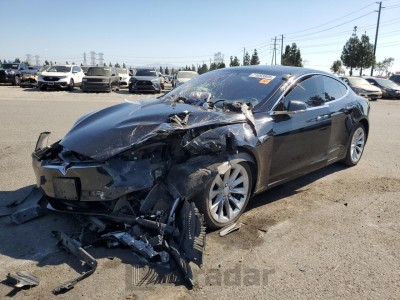 Tesla Model s 2018 VIN 5YJSA1E26JF293475