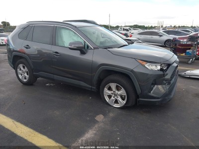 Toyota Rav4 2021 2T3W1RFV9MC137228