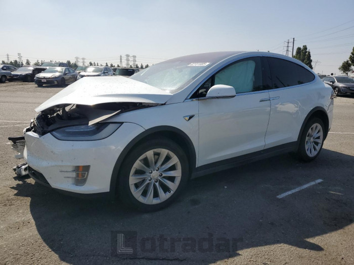 Tesla Model x 2020 VIN 5YJXCAE23LF301809