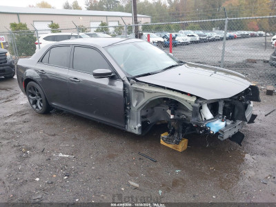 Chrysler 300 2022 2C3CCABG1NH256420
