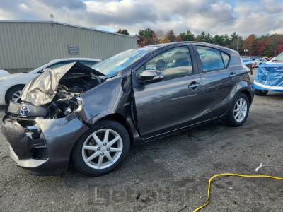 Toyota Prius 2014 JTDKDTB36E1078855