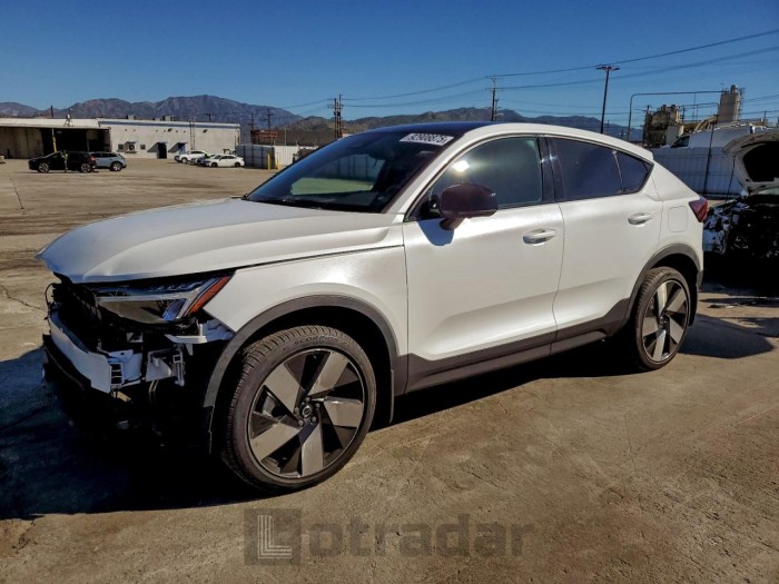 Volvo C40 2023 VIN YV4ED3GL7P2055018