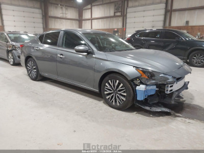 Nissan Altima 2023 1N4BL4DV3PN378233