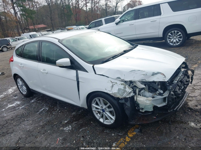 Ford Focus 2016 VIN 1FADP3K28GL290466