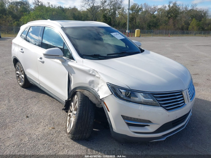 Lincoln Mkc 2017 VIN 5LMCJ3C9XHUL68494