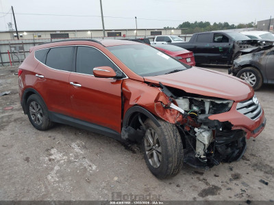 Hyundai Santa fe 2015 5XYZU3LB9FG277856