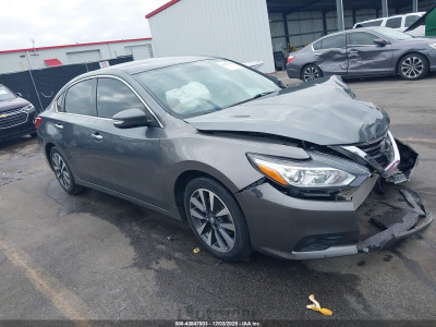 Nissan Altima 2017 1N4AL3AP5HC189527