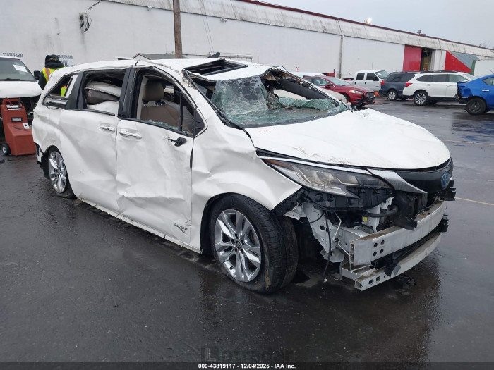 Toyota Sienna 2021 VIN 5TDZRKEC3MS010584