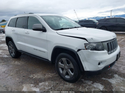 Jeep Grand cherokee 2013 1C4RJFAT9DC591384